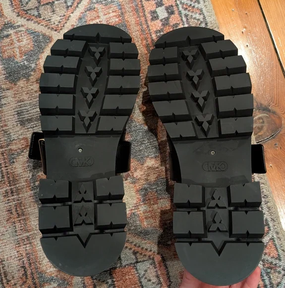 Michael Kors Colby Leather Loafer - Picture 7 of 7